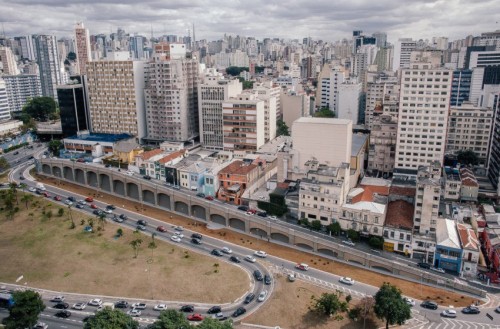 Rua da Assembleia, 2017 — vista aérea dos Arcos consolidados como cartão postal do Bixiga